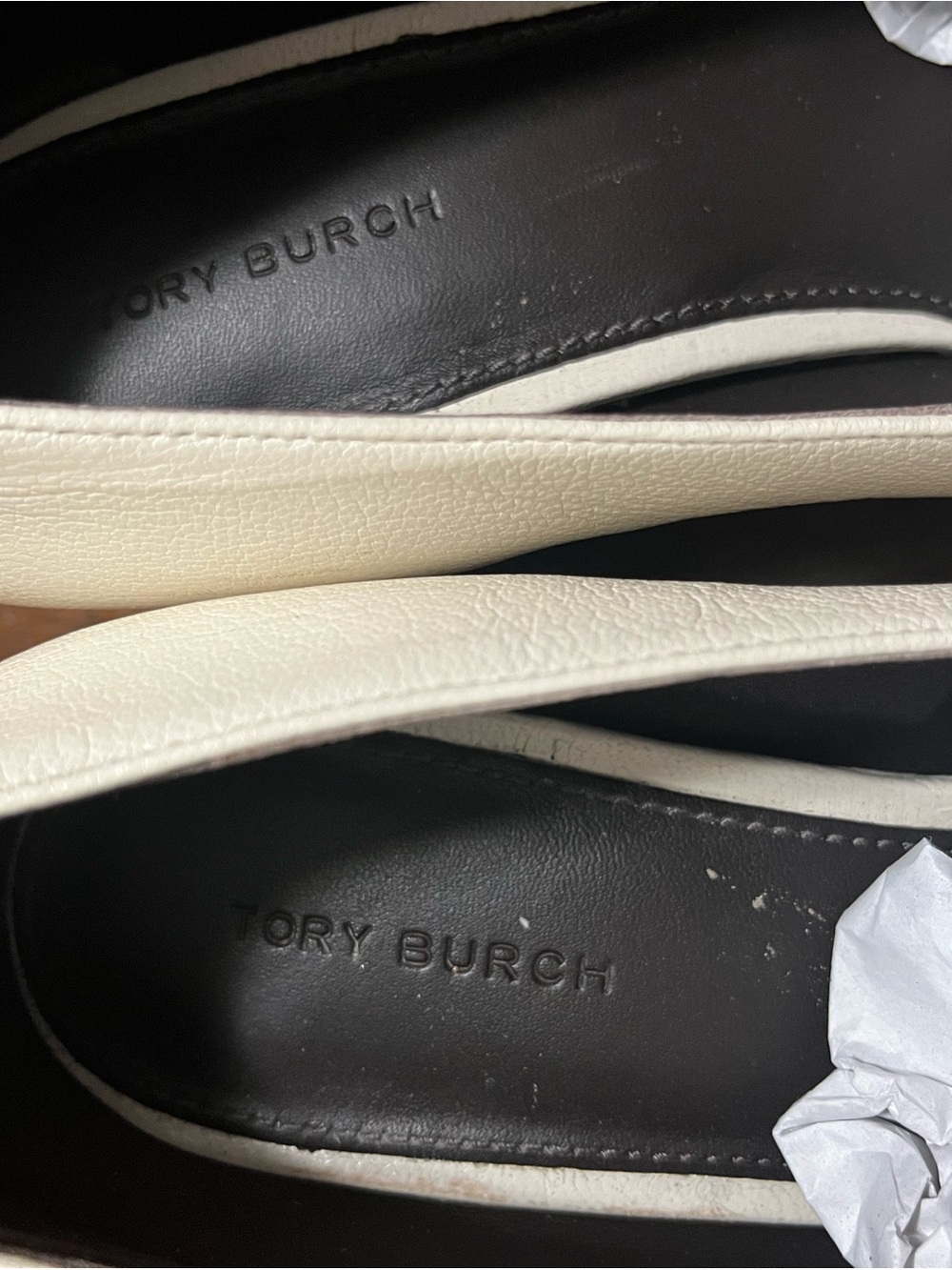 Tory Burch Cream Leather Men's Slip-On Loafers with Gold & Brown Accent - Picture 4 of 5